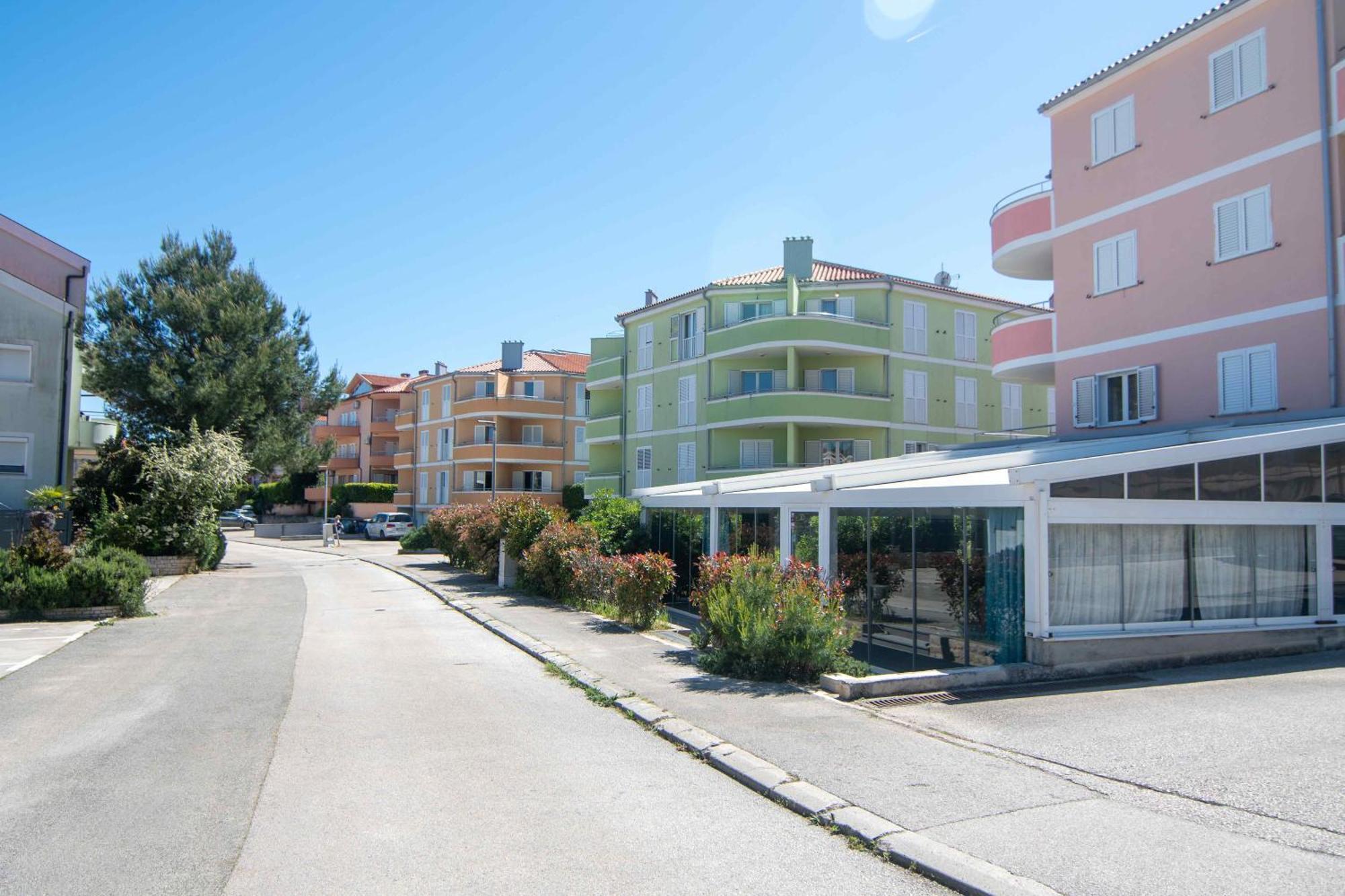 Cape Kamenjak Apartments In Premantura Exterior photo